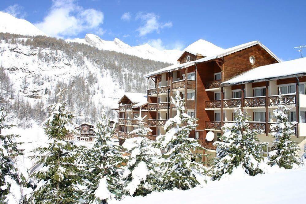 Hotel Du Hameau Allos Exterior photo
